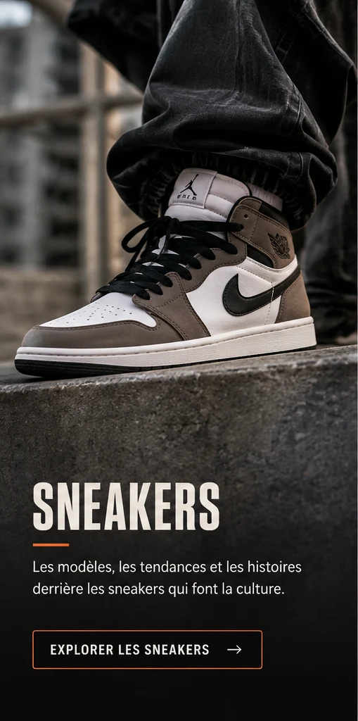 Sneakers montantes et jean ample sur un escalier urbain.
